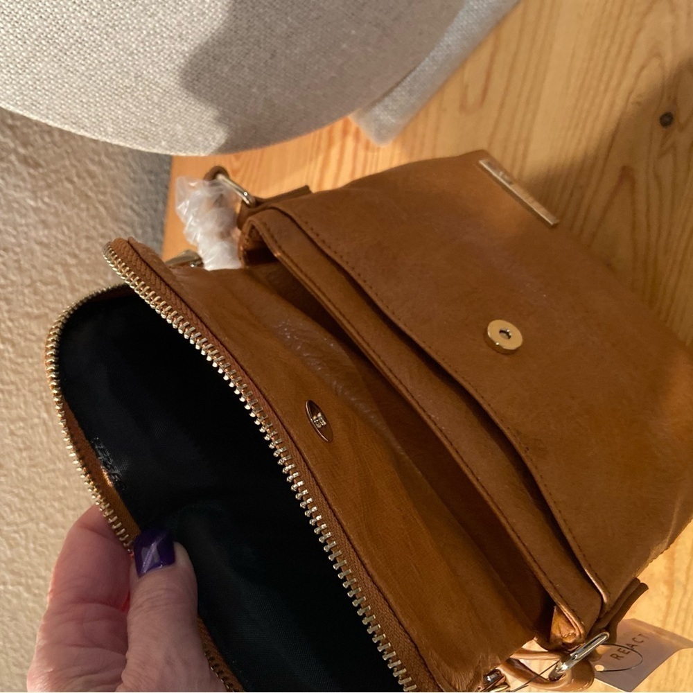 Kenneth Cole Reaction~NWT~Sweet~Faux Leather~Fold-Over Flap~Mini~Crossbody Bag - Picture 11 of 12